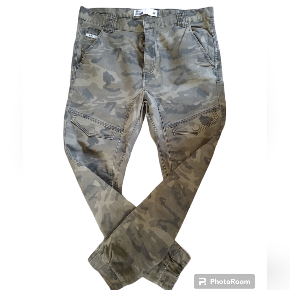 Nena and Pasadena Men's Cargo Pants Ankle Cuffs Size 34